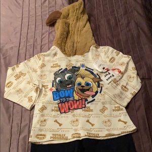 Disneys Puppy dog pals sweater set
